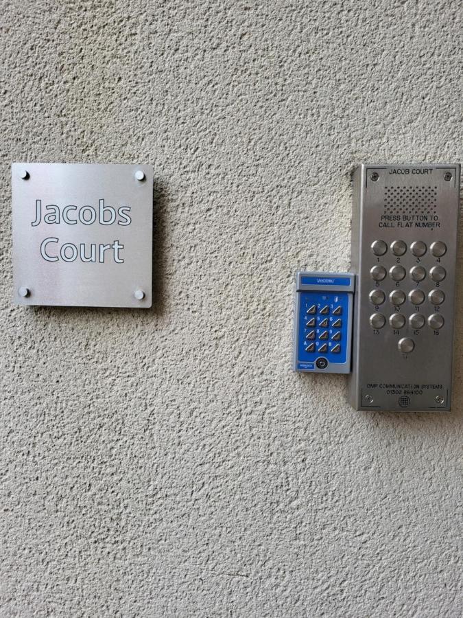 Jacobs Court Apartment ยอร์ค ภายนอก รูปภาพ